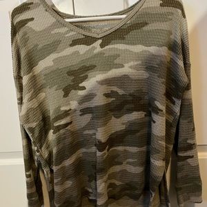 American eagle long sleeve